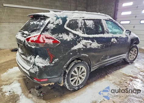 2018 Nissan Rogue S из США, поврежденный, VIN 5N1AT2MV1JC831726